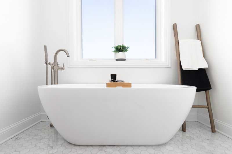 Compact Corner Tub